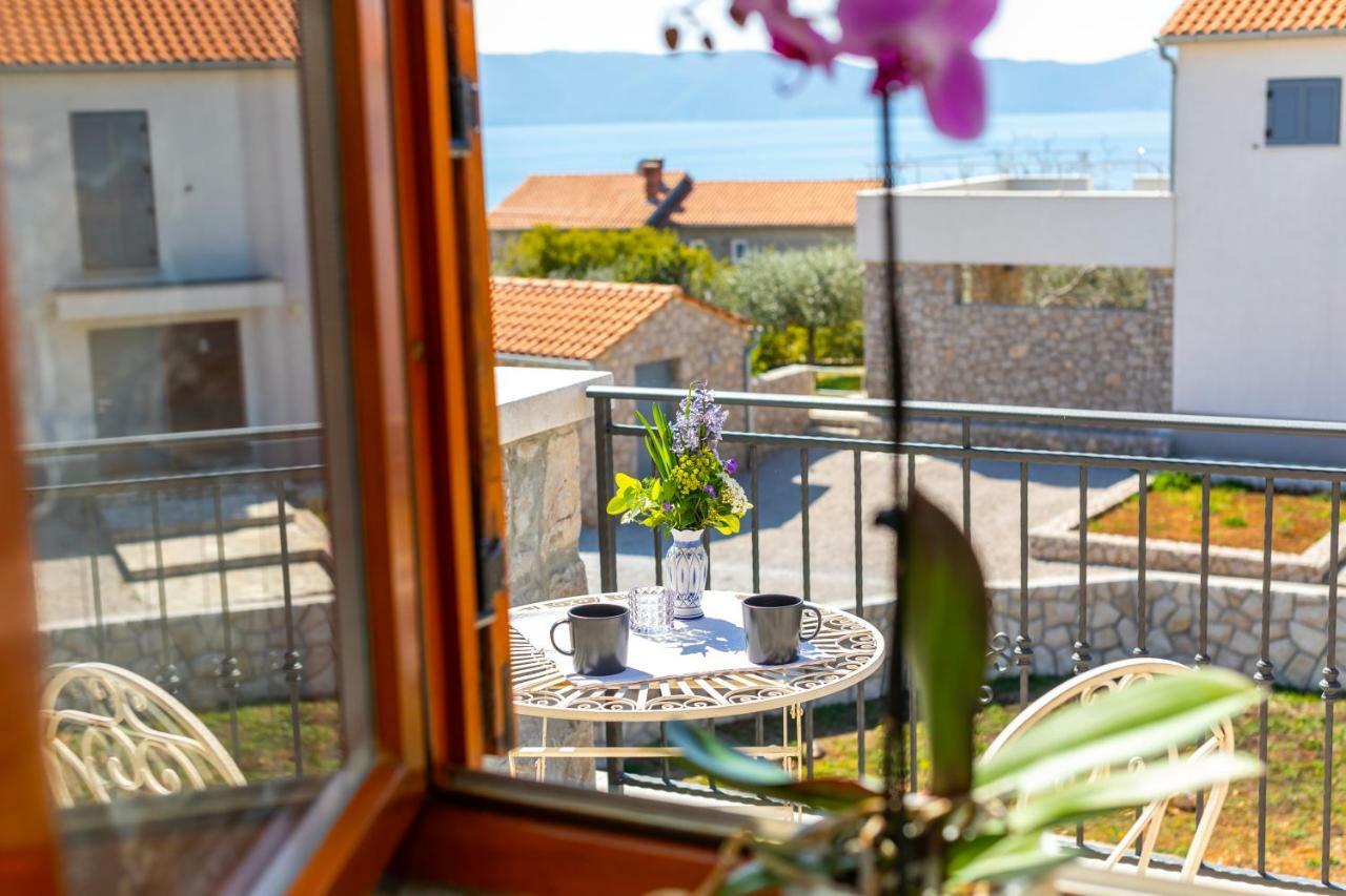 Villa Korina Pinezići Exterior foto